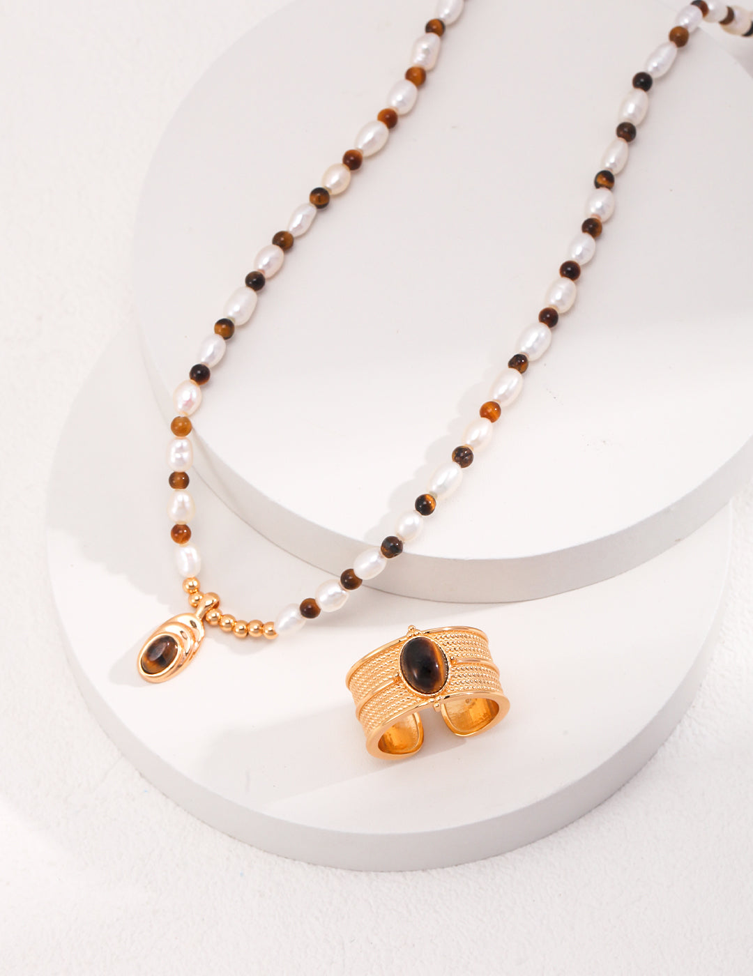 Natural Pearl and Tiger-eye Necklace