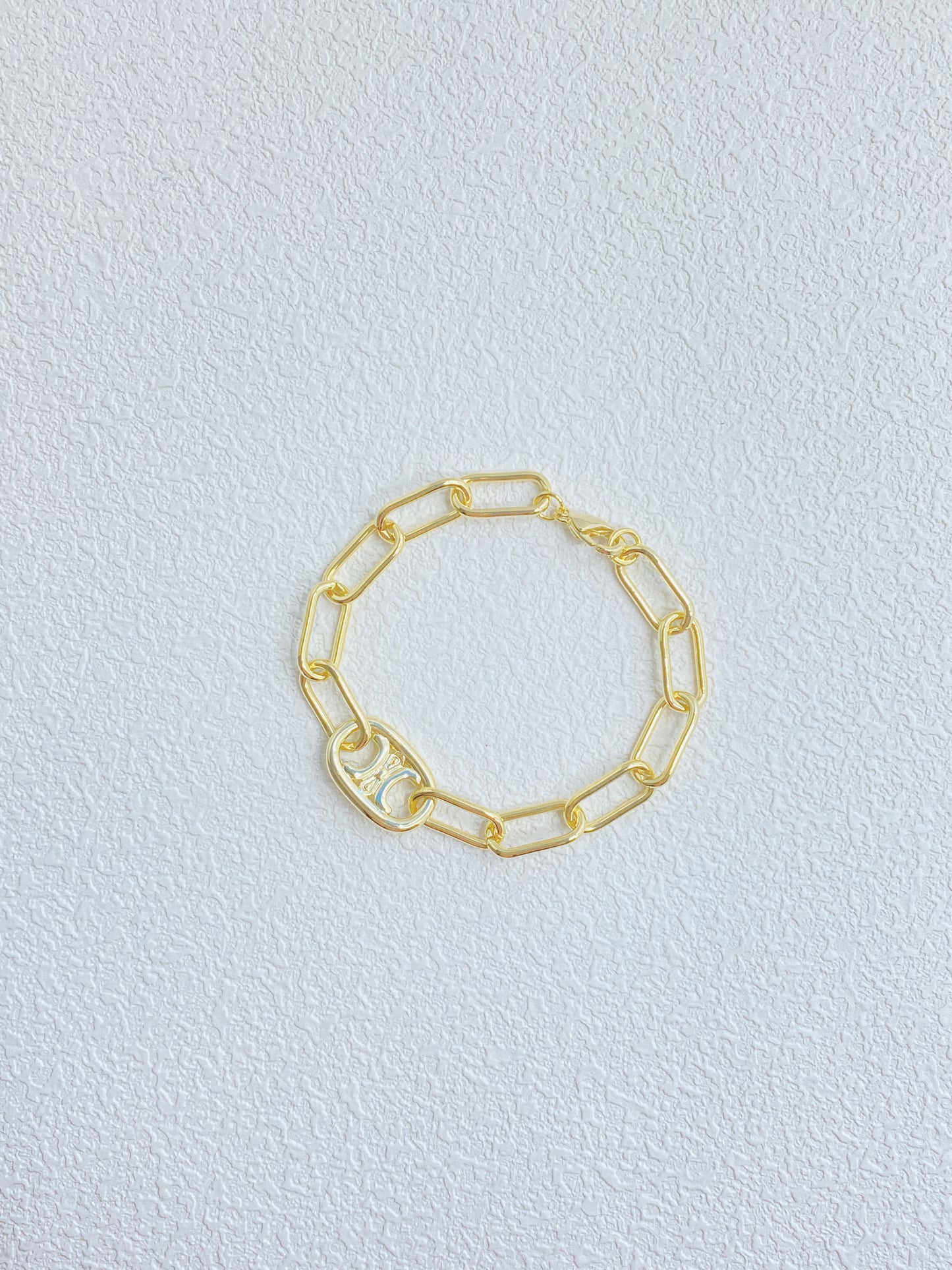 Simple Gauge Wire Bracelet