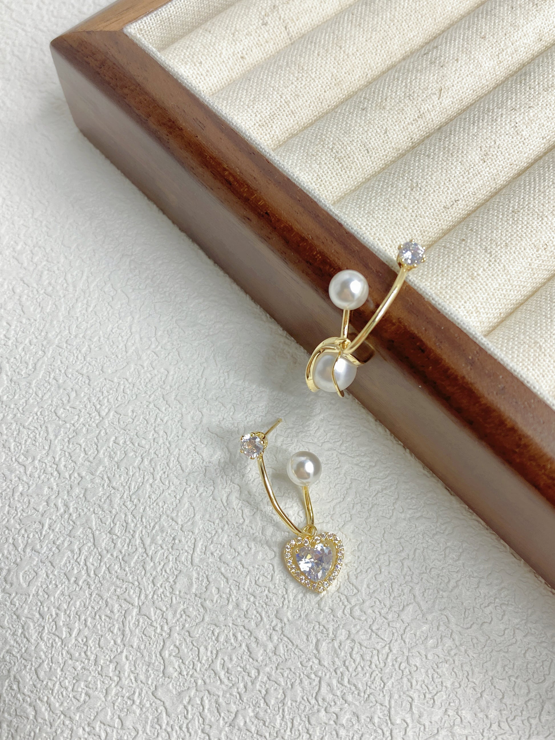 Pearl Asymmetrical Earrrings