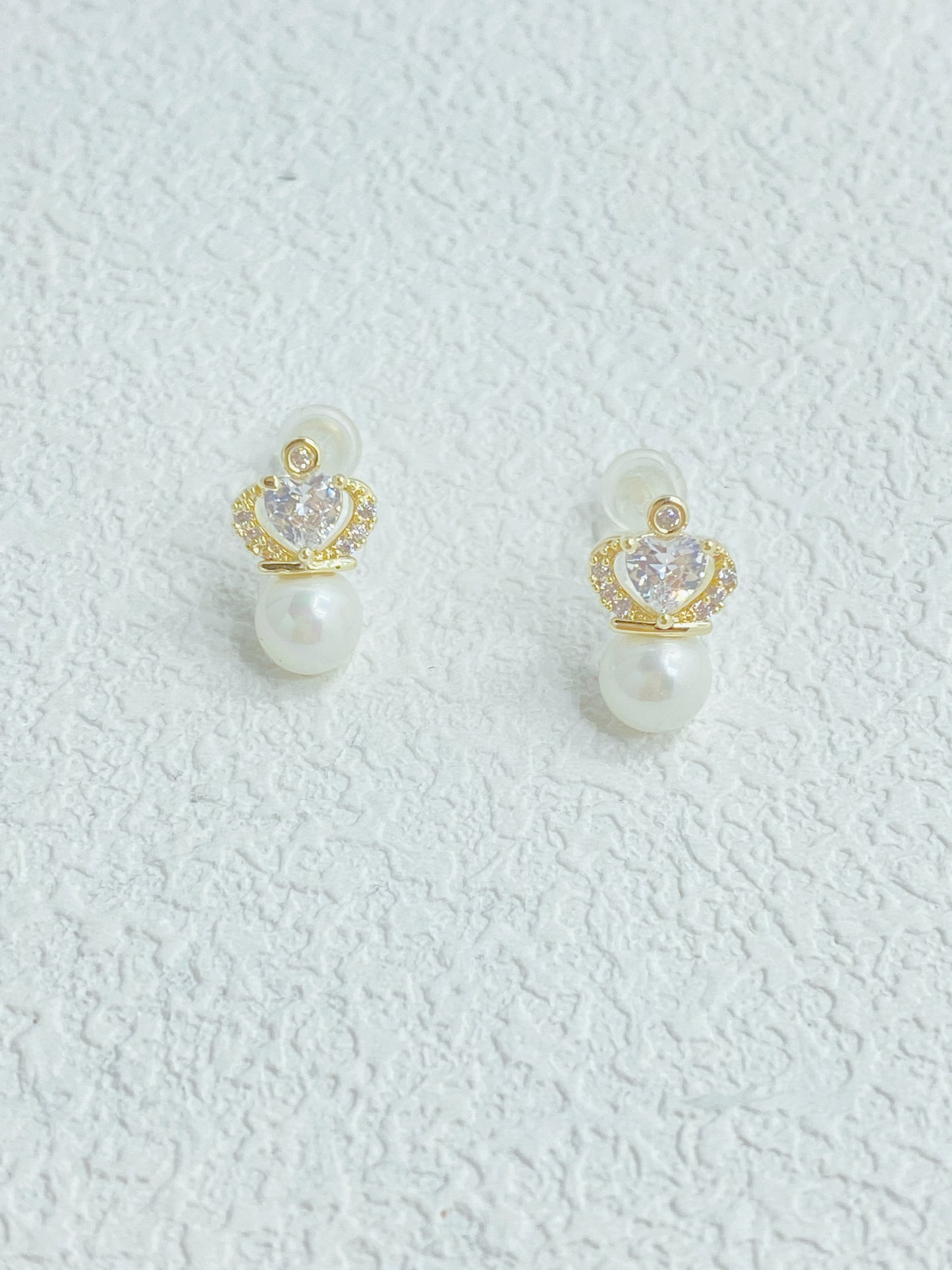  Crown Pearl Stud Earrings