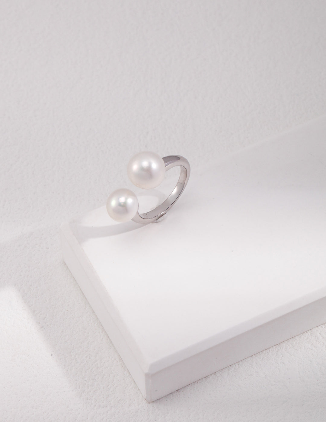 Dimple Natural Pearl Open Ring