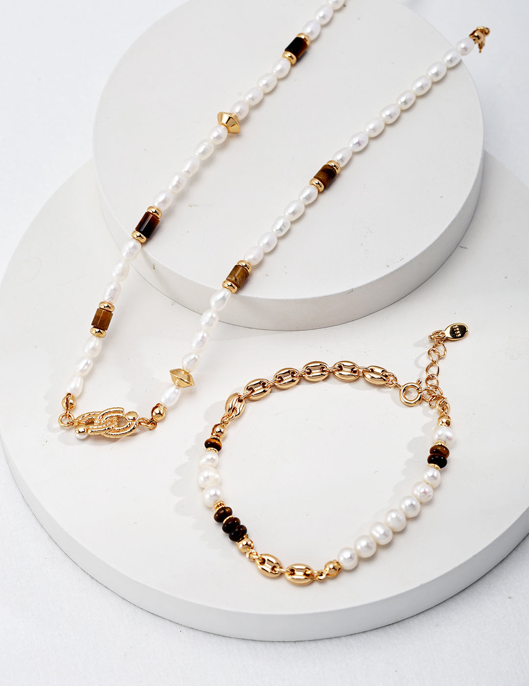 Pearl and Tiger-eye Bracelet